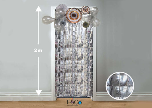 CORTINA METALICA CUADRITOS PLATEADO 1X2M X1U